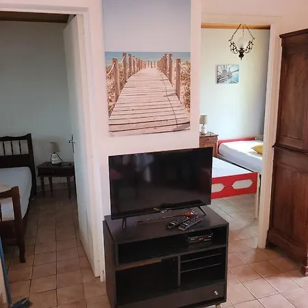 Maison 4 A 6 Personnes A 200m De La Plage Holiday home *